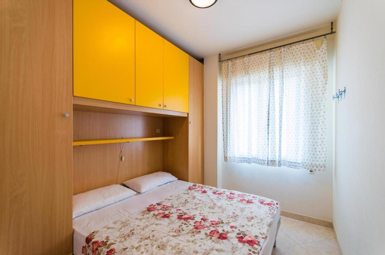 Apartment In Bibione 24558 Εξωτερικό φωτογραφία